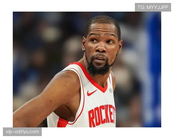 刷到凯文·杜兰特家里厨师名单，我的工资条瞬间没面子