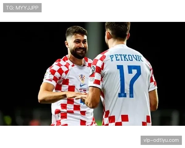 努涅斯与阿尔瓦雷斯进攻效率差异的根源：终结能力、跑位选择还是战术适配？